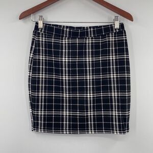3For$20 SHEIN Black & White Plaid Skirt size: 6